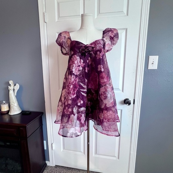 Lulus NWT Flair Wine Red Floral Organza Puff Sleeve Baby Doll Shift Mini Dress S - Picture 4 of 11